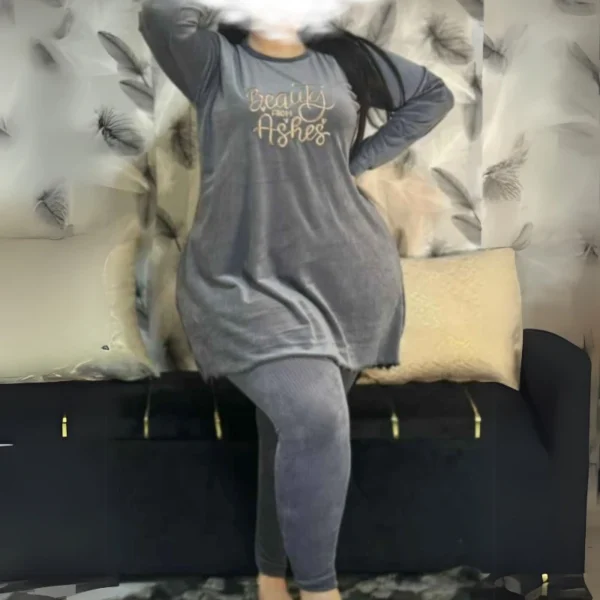 بيجامة موبرة